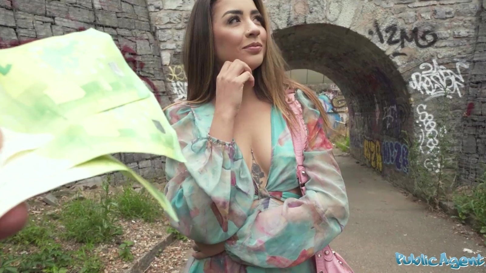 Slim Latina Cutie Kitty Love Fucks With Stranger Right Street Takes Earn Money