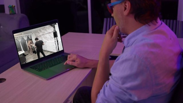 Juan Bustos VOYEUR Karolin Gomezxx Millan Rodriguez detras porno