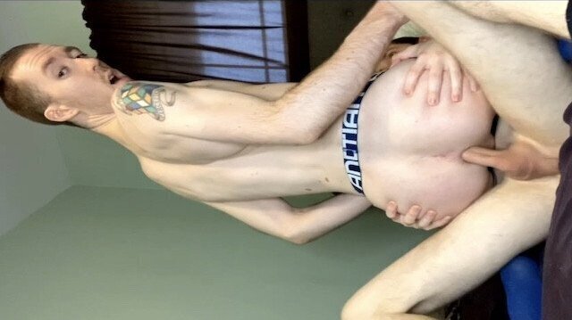 Filled Twink Hole Bareback