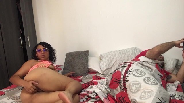 masturbate pussy front boyfriend, inciting have sex.