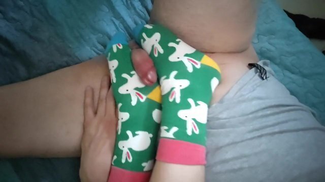 alone Easter. friend coroner come visit gave footjob made