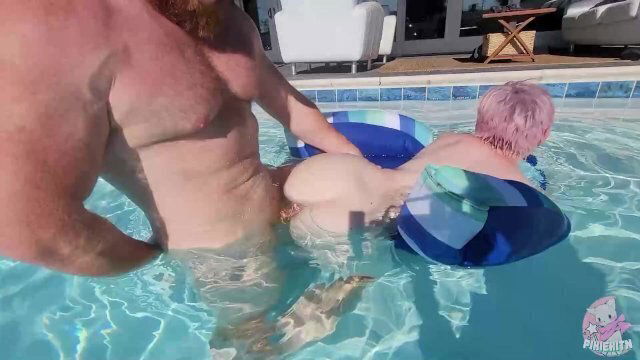 Casual pool fuck with Thor Johnson