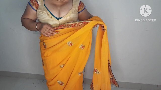 STEPMOM ROMANCE ABSENCE FATHER HINDI