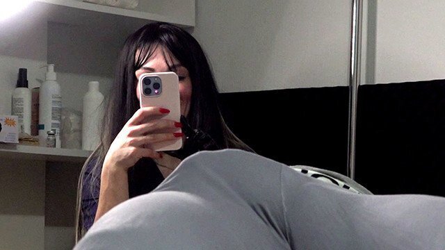 Bulge flash beautician appointment