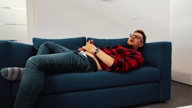 Early jerk office started week with bang