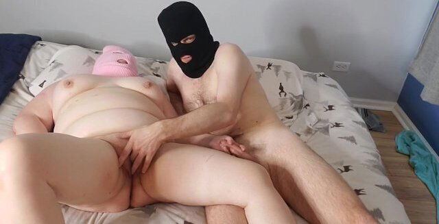 Fucking neighbor during wife's delegation