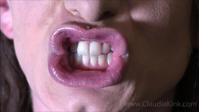 Shiny Pink Squaring, Smelling Kissy Puckering