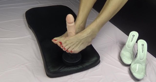 jerk dildo with feet stockings