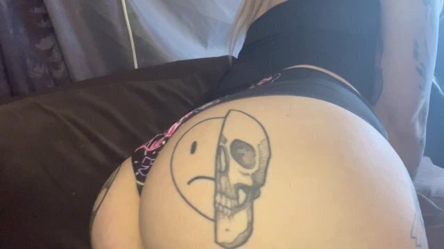 stepbrother! kiwi step tells where