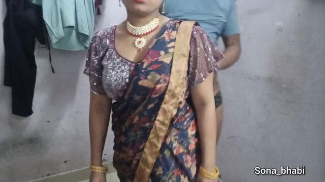 Indian Sona Bhabhi Saree.