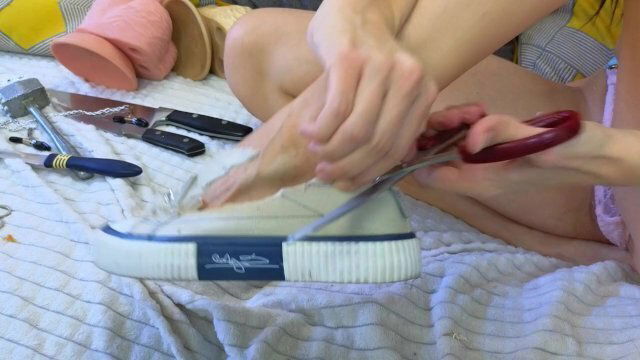 Crush sneakers from cruel Alice