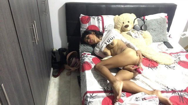 dildo pussy thinking about lover husband's house