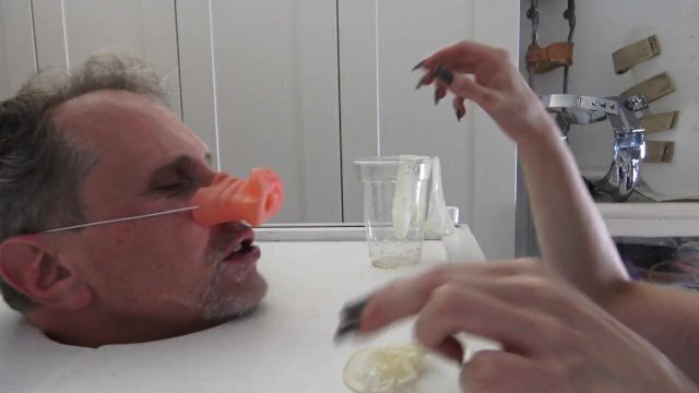 Fuck stuffed while drink condoms from lovers!