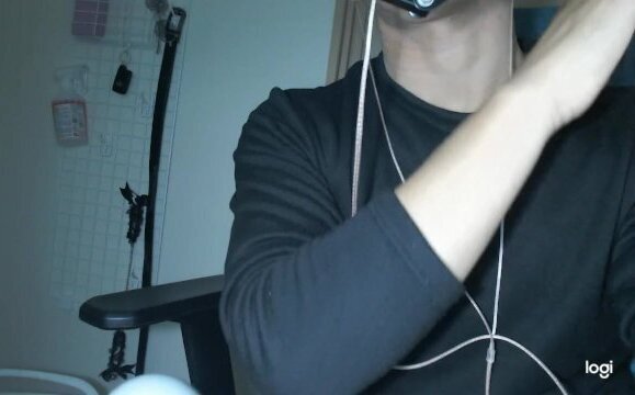 女性向けASMRボイス　途中で媚薬入りローションを出され、イキ我慢＆入れてくださいと素直に懇願するまで続けられてしまう。