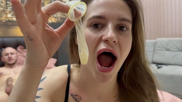 Куколд дома ждёт, пока твоём члене кончу, никуда пойду