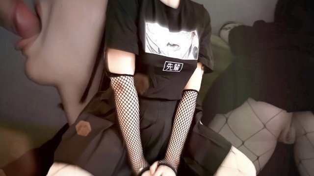 Altgirl show face, agreed blowjob