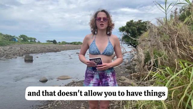 There’s featuring Suzy Wylde “DIY Bubble Wrap Dildo”