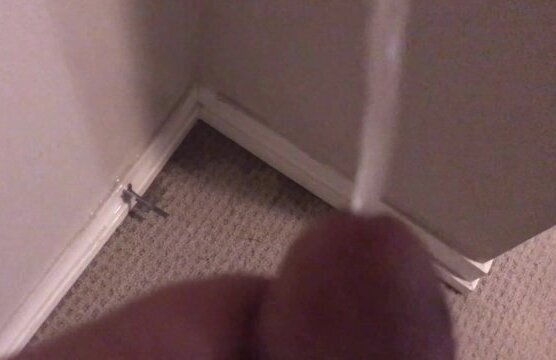 Power Pissing Bedroom Walls Carpet (With Slow Motion Replay)