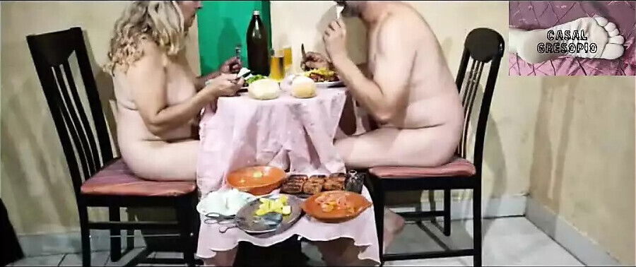 NUDIST LUNCH WITH SAUSAGES