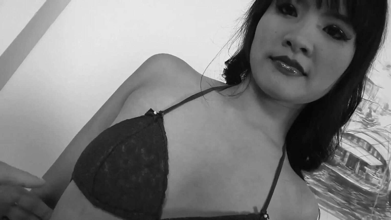 Young Japanese born whore with brown hair gets pussy