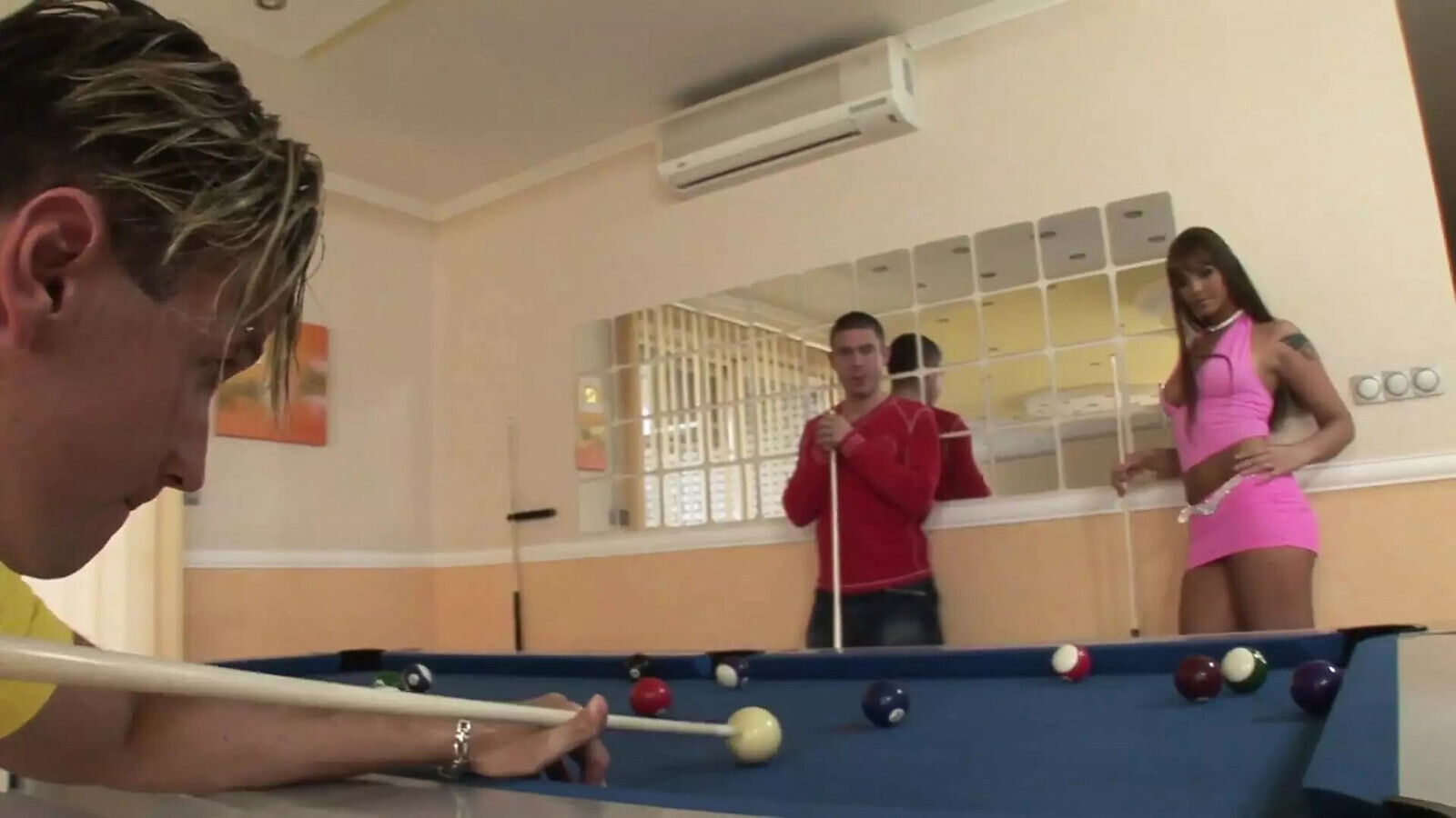 Threesome with Simony Diamond horny girl gets