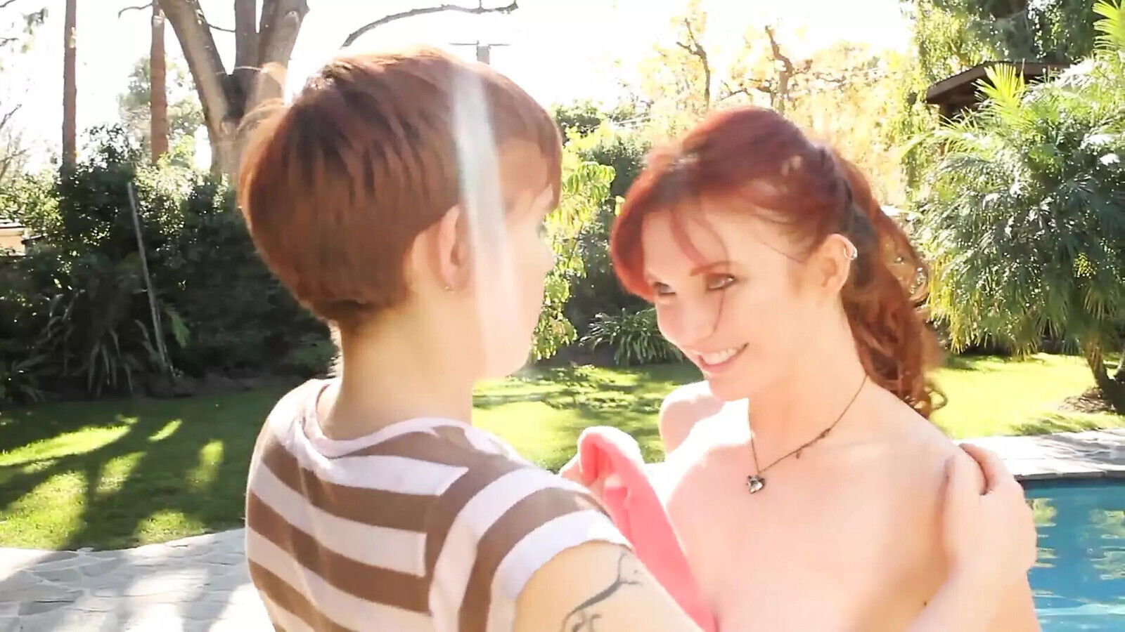 Cade Veronica Ricci haired lesbians