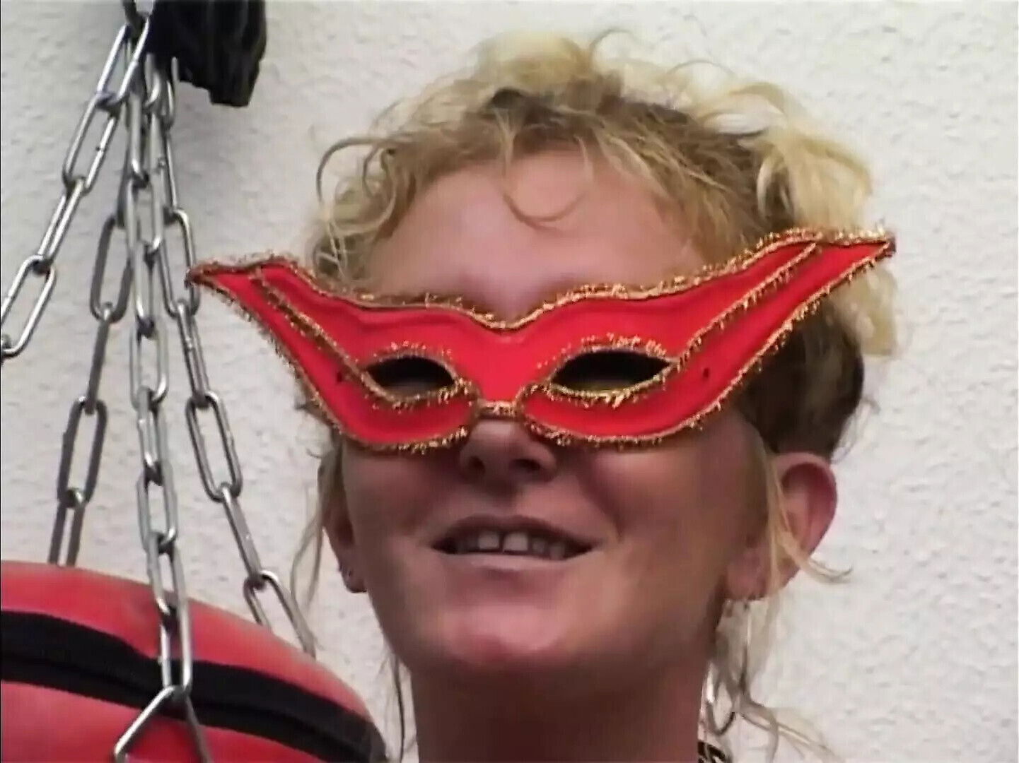 Amateur Casting Mature Masked MILF Sucking Masturbating with Double Dildo Pussy