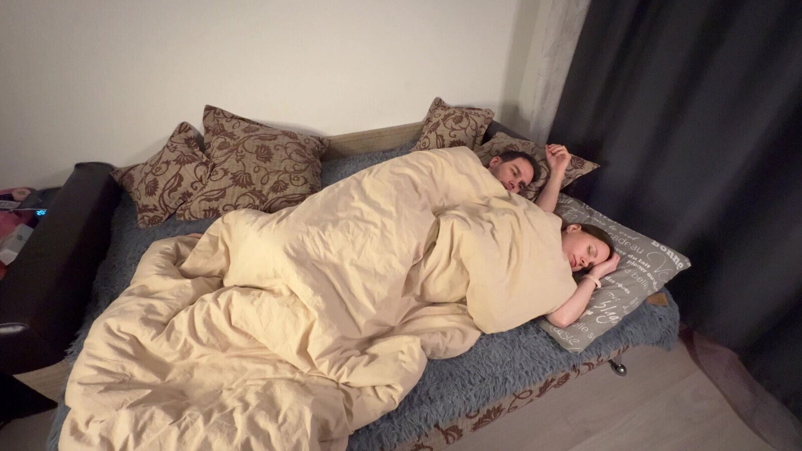 Stepson Shares With Stepmom, Really Amateur