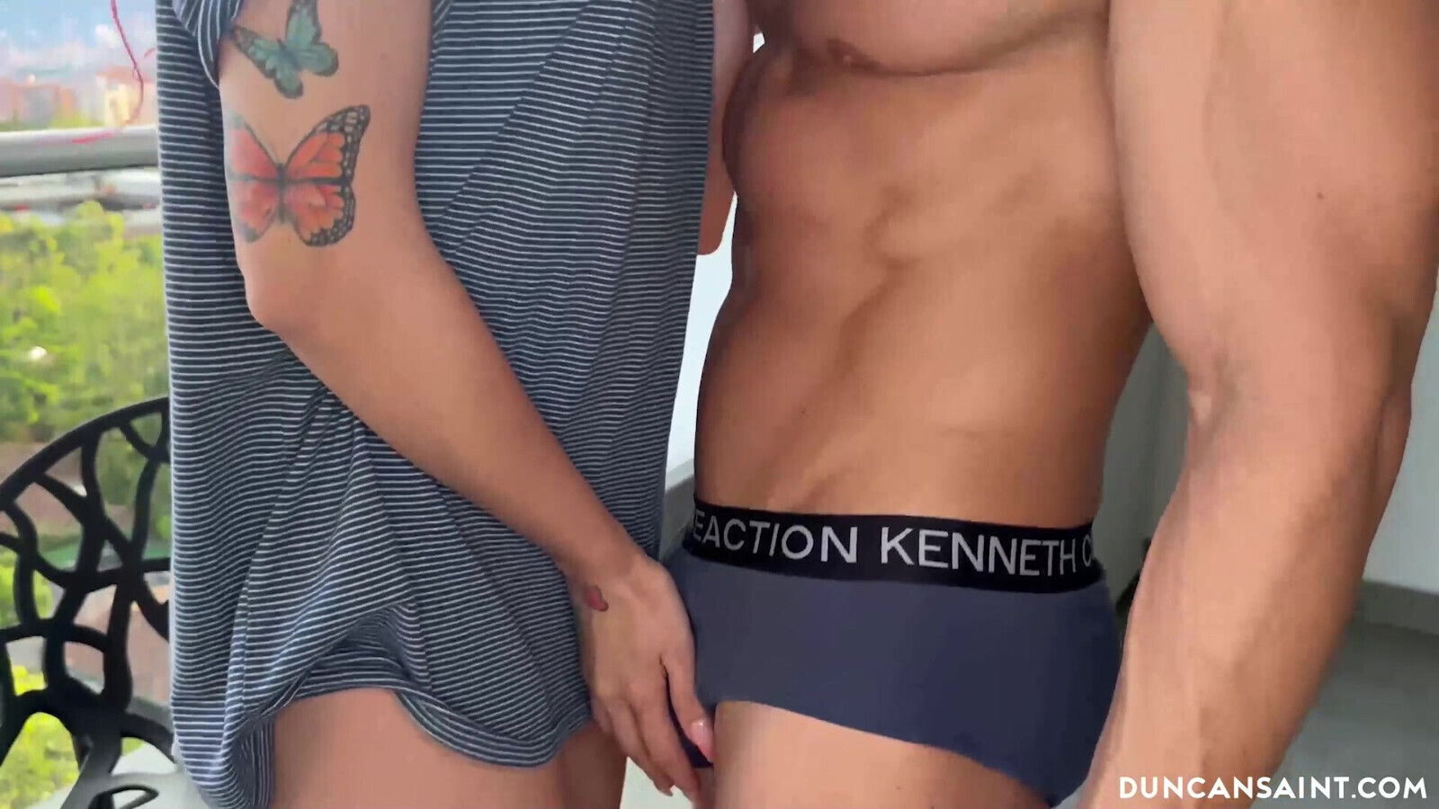 Finally someone deepthroat fully