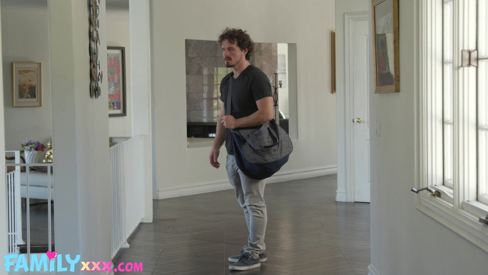 Step Sister Alessia Gives