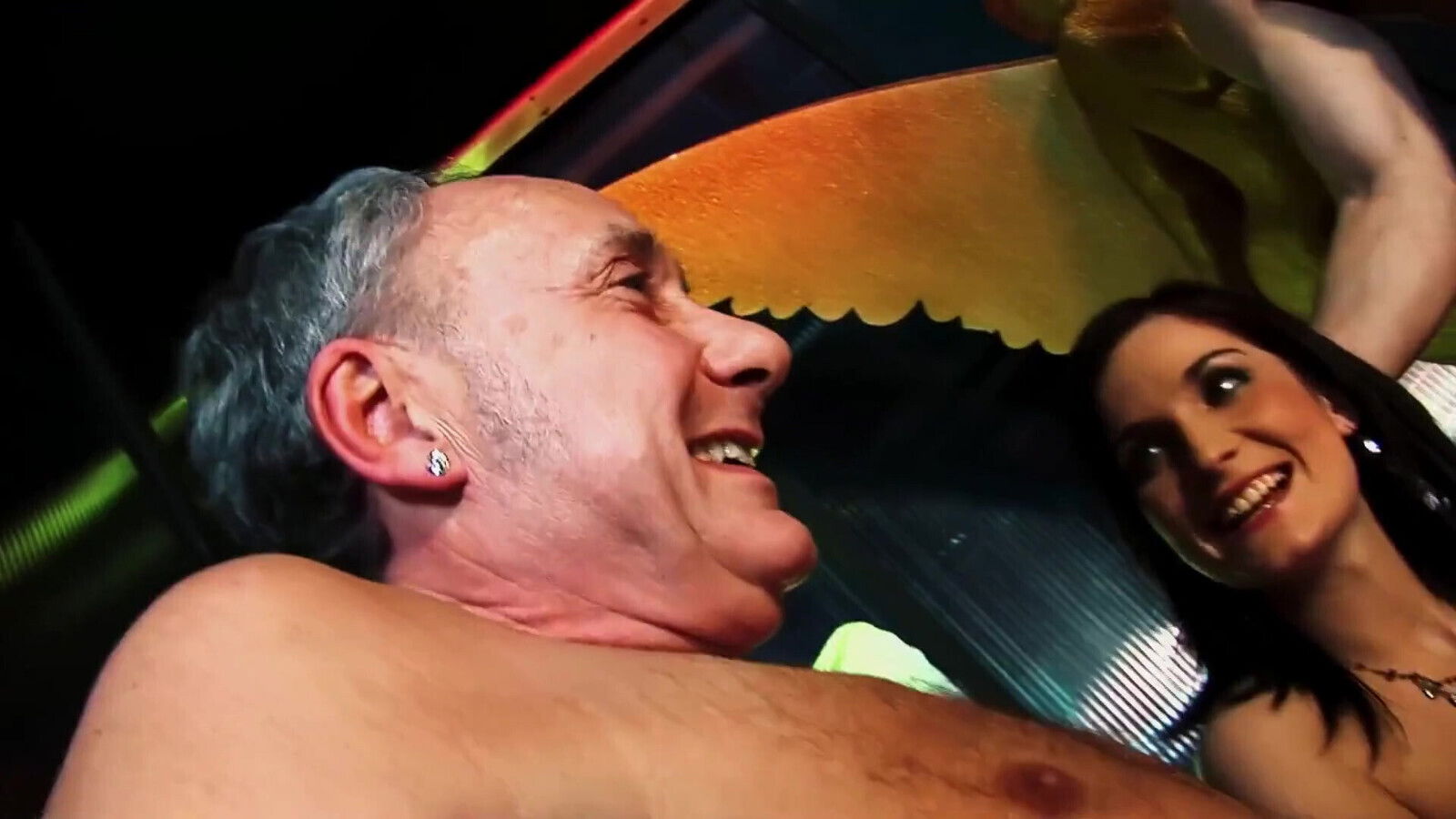 Cassie Abbey Pull Their Panties Aside Covered Wild Bang