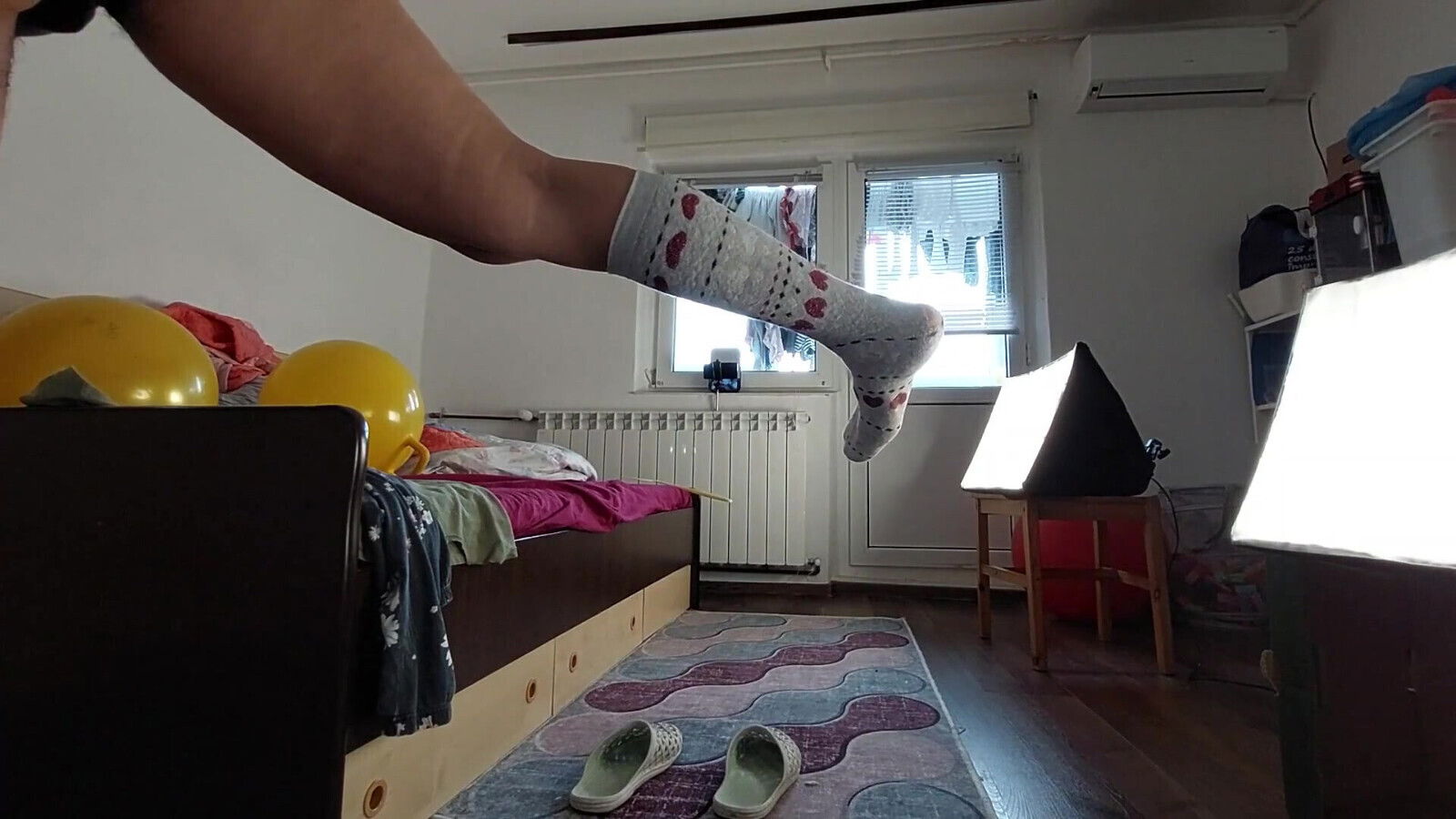 Brunette Vibro Massage