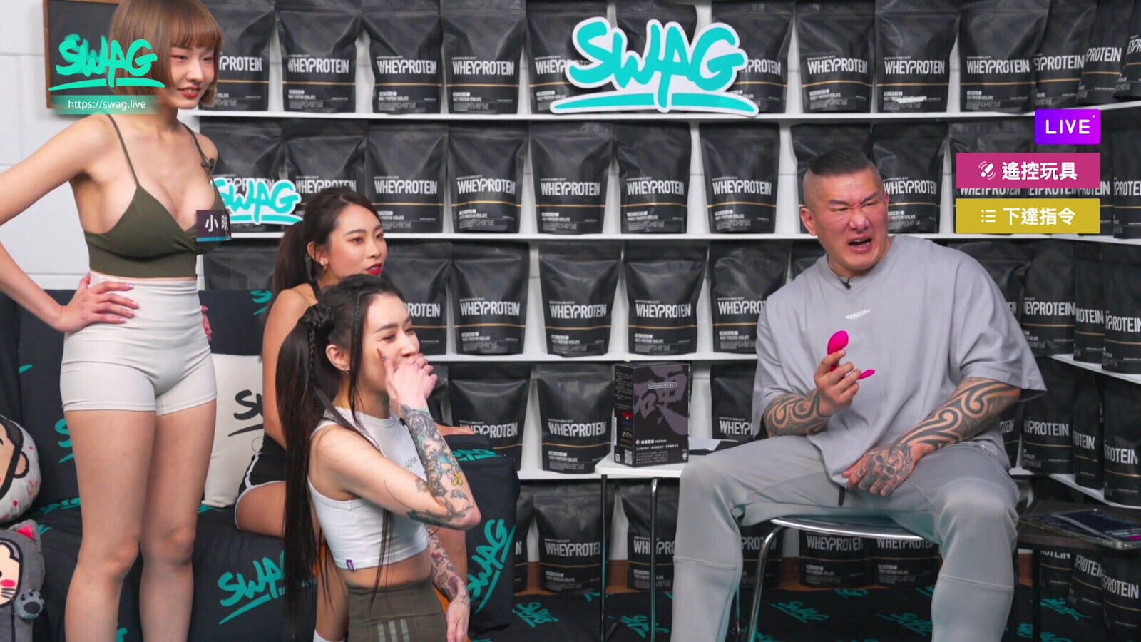 Taiwan Adult Live Show Make Girls Horny!