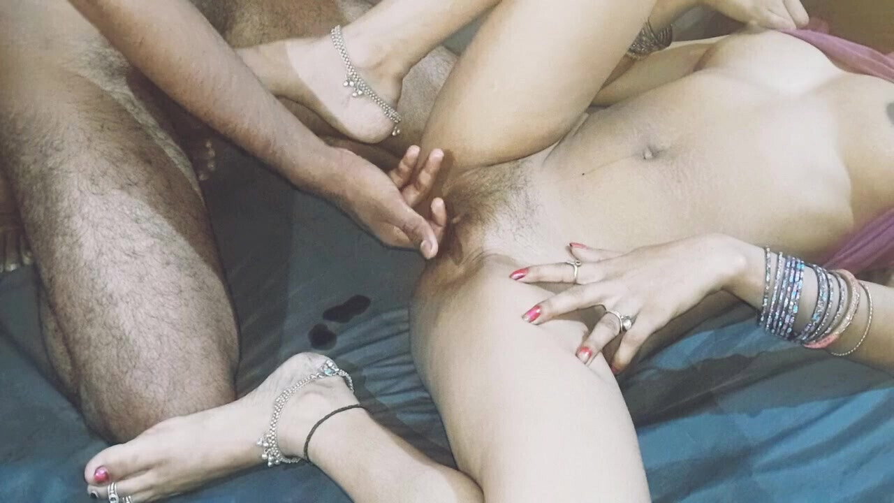 Desi village girl tight pussi fucking video, desi tight pussi first time video desi girl xvideos xhamster video