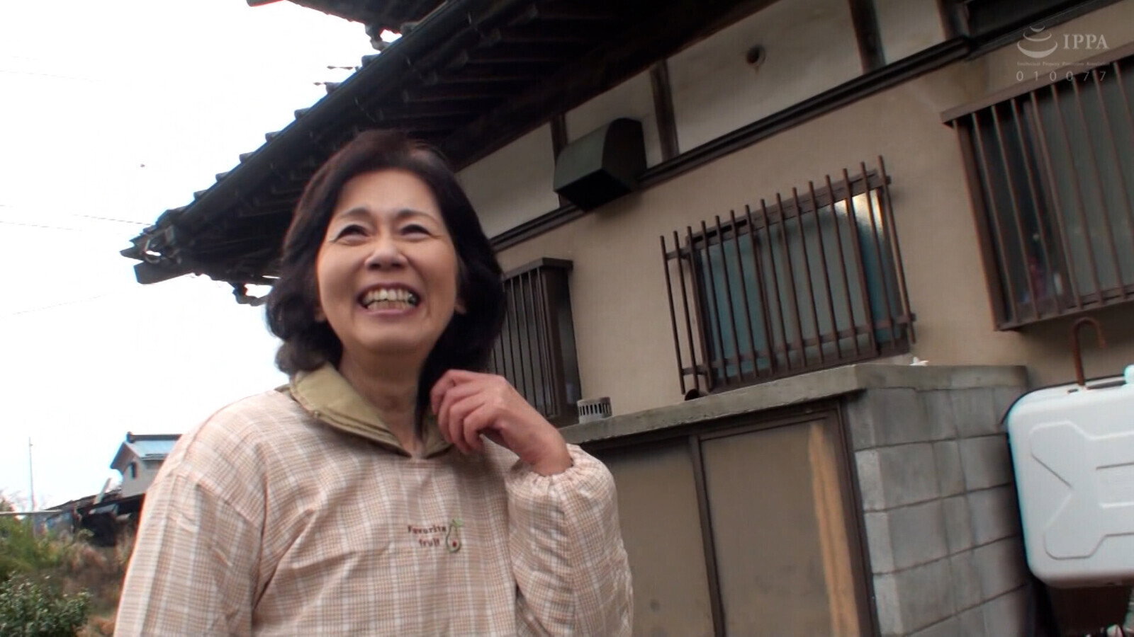 M915G02 aunty mature woman countryside will appear