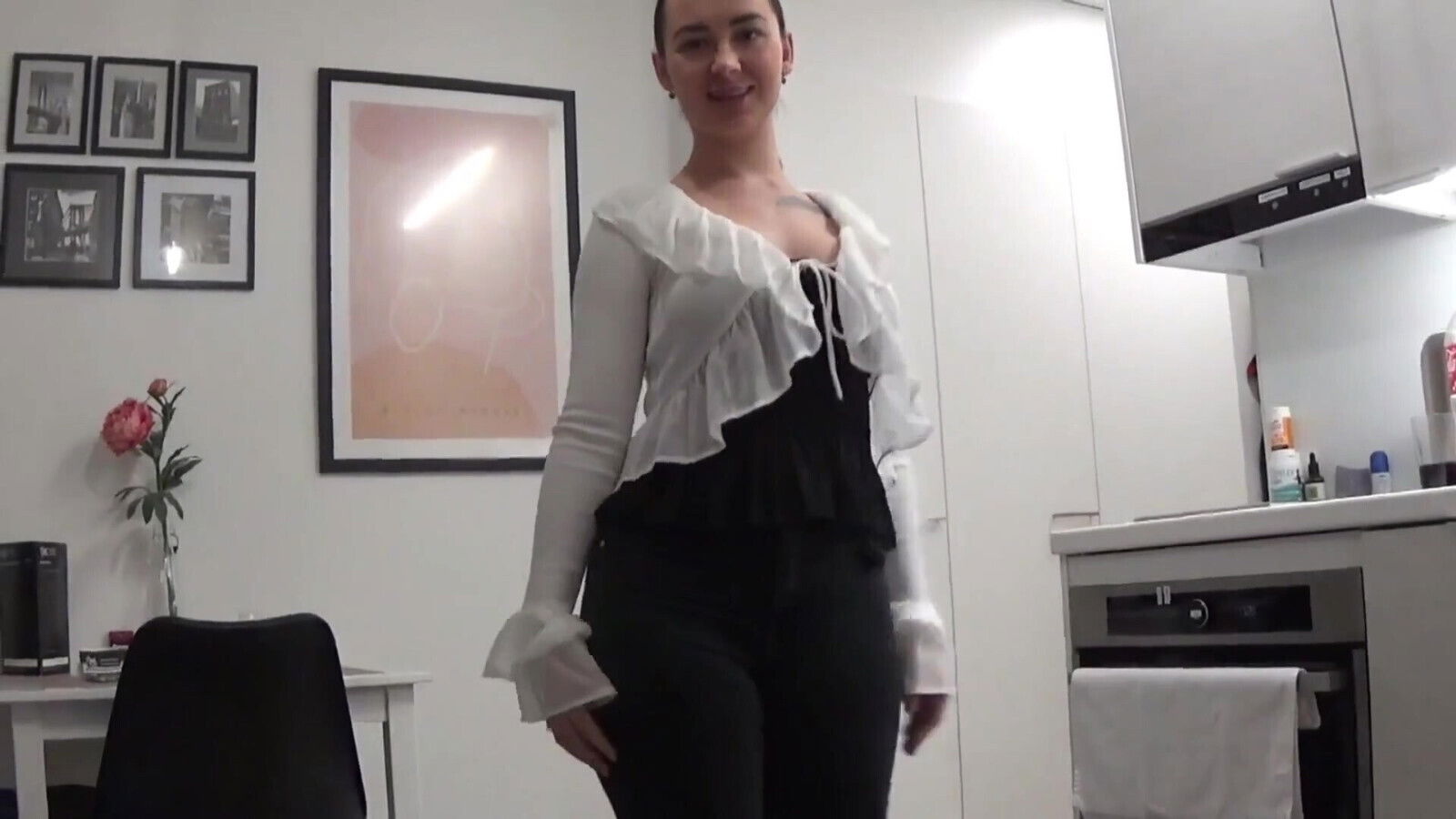 Iranian Married MILF Fucked Neighbor While Husband Work