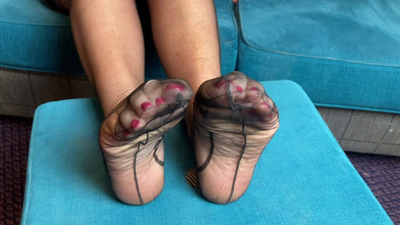 Mature Feet shows soles toes sheer stockings