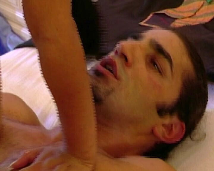 Stepbrother Brings Step-sister Present Thank Gets Fuck Every Hole