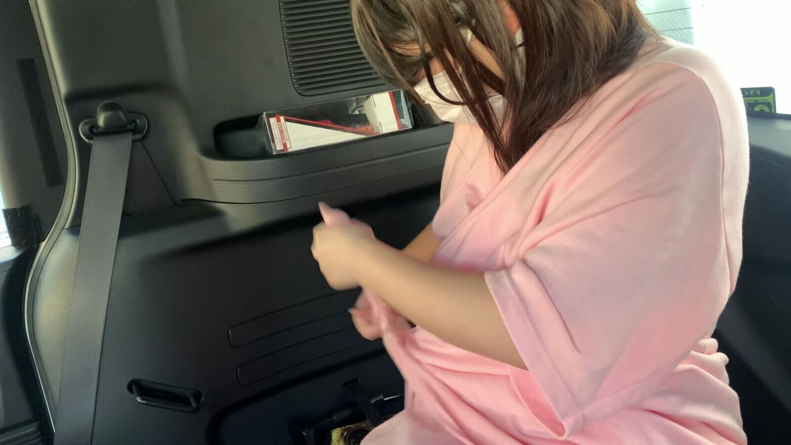 In-car examination perverted bush doctor loves boobs