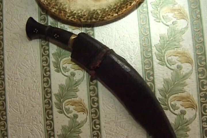 Mature French redhead eats after fuck