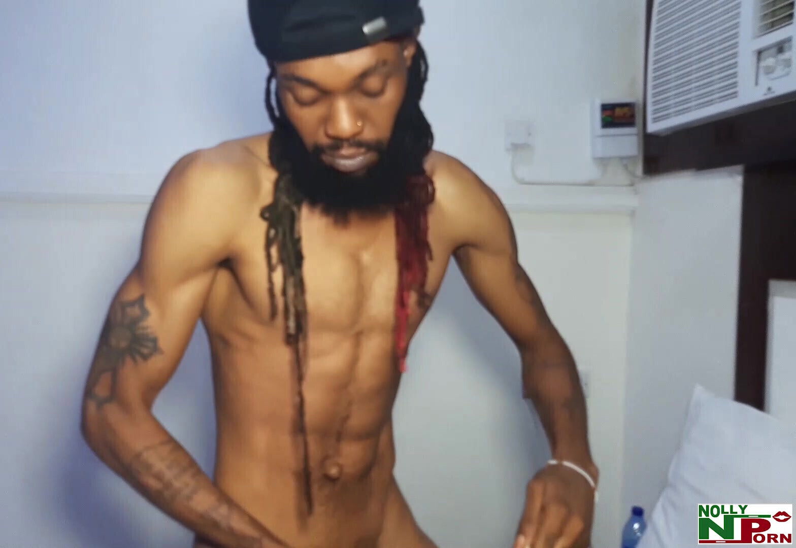 Ladygold Teases Strawberry Fucked Long Dick Huge