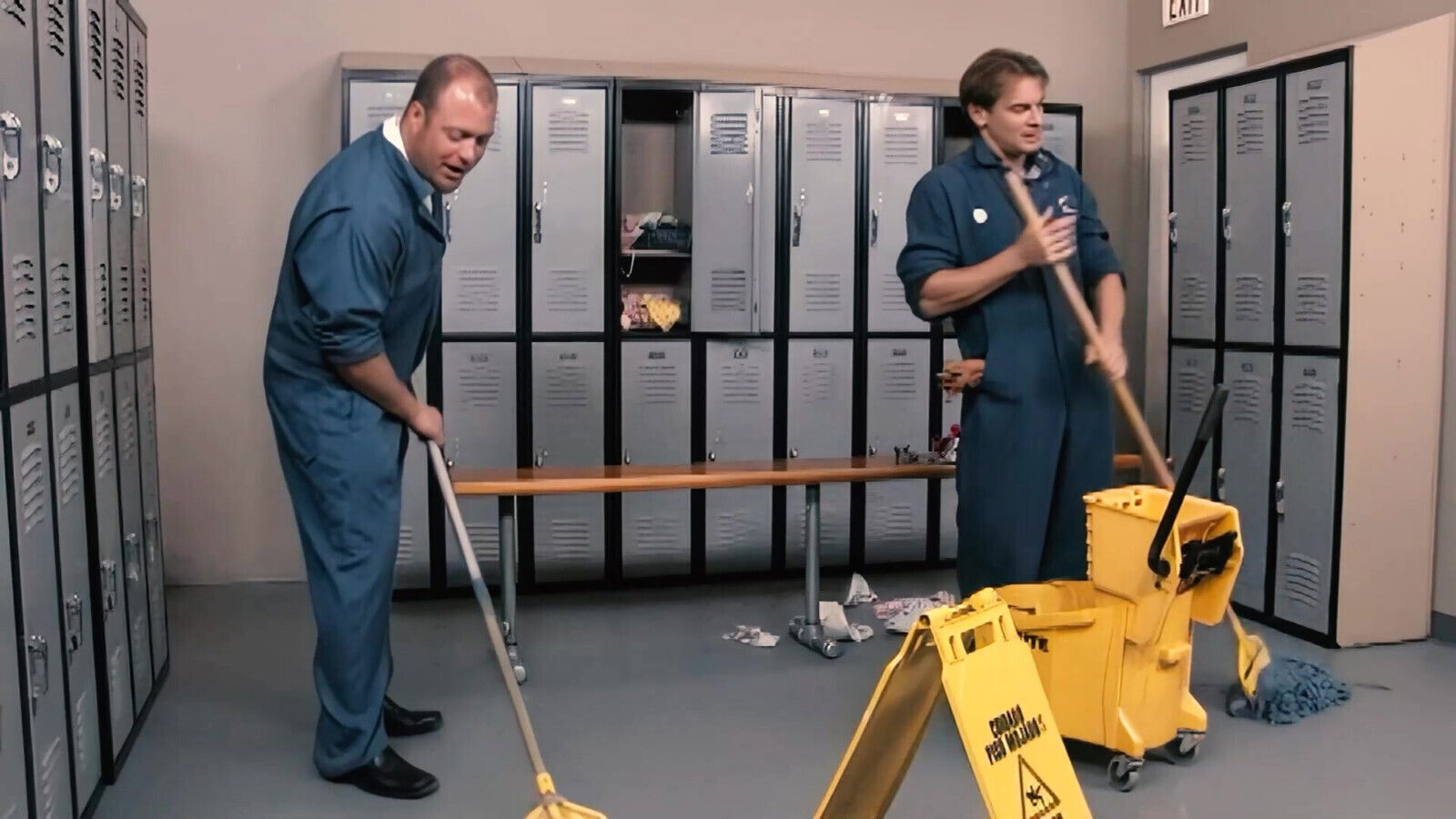 Brynn Tyler, London Keyes Ashli Orion Sharing Pussy Lockerroom Shower