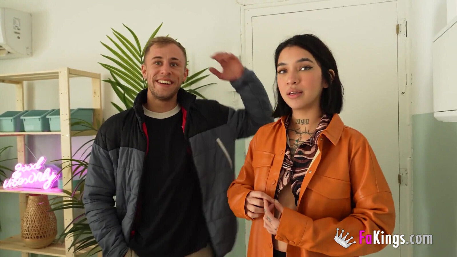 Couple Porn Performers Give Another Couple Practical Lesson