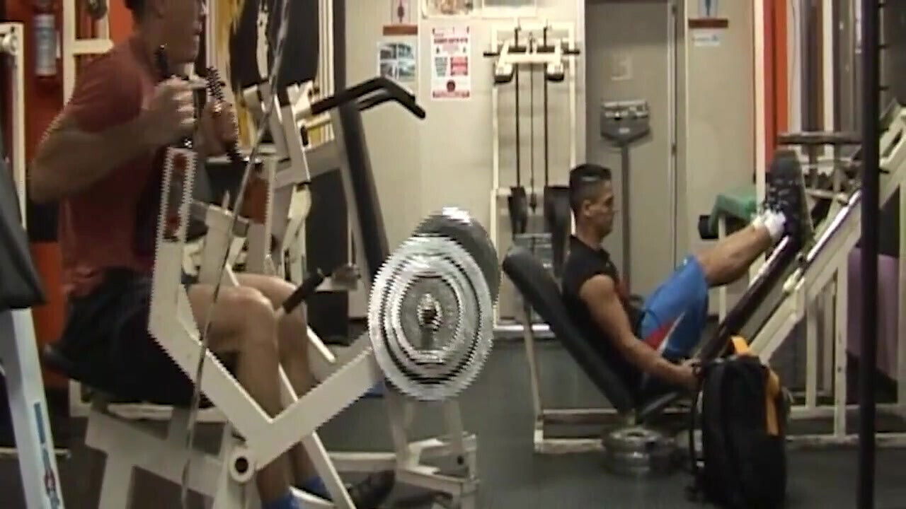 Muscle Hunks Deep, Sweaty Action Between Alpha Males