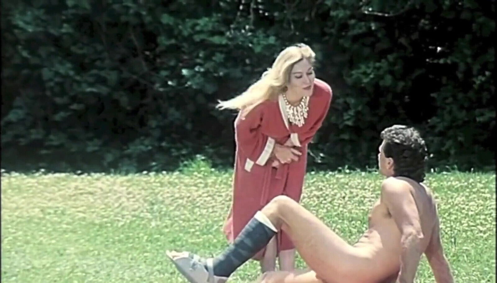 They Celebrate Birthday Friend with Great Orgy Pool