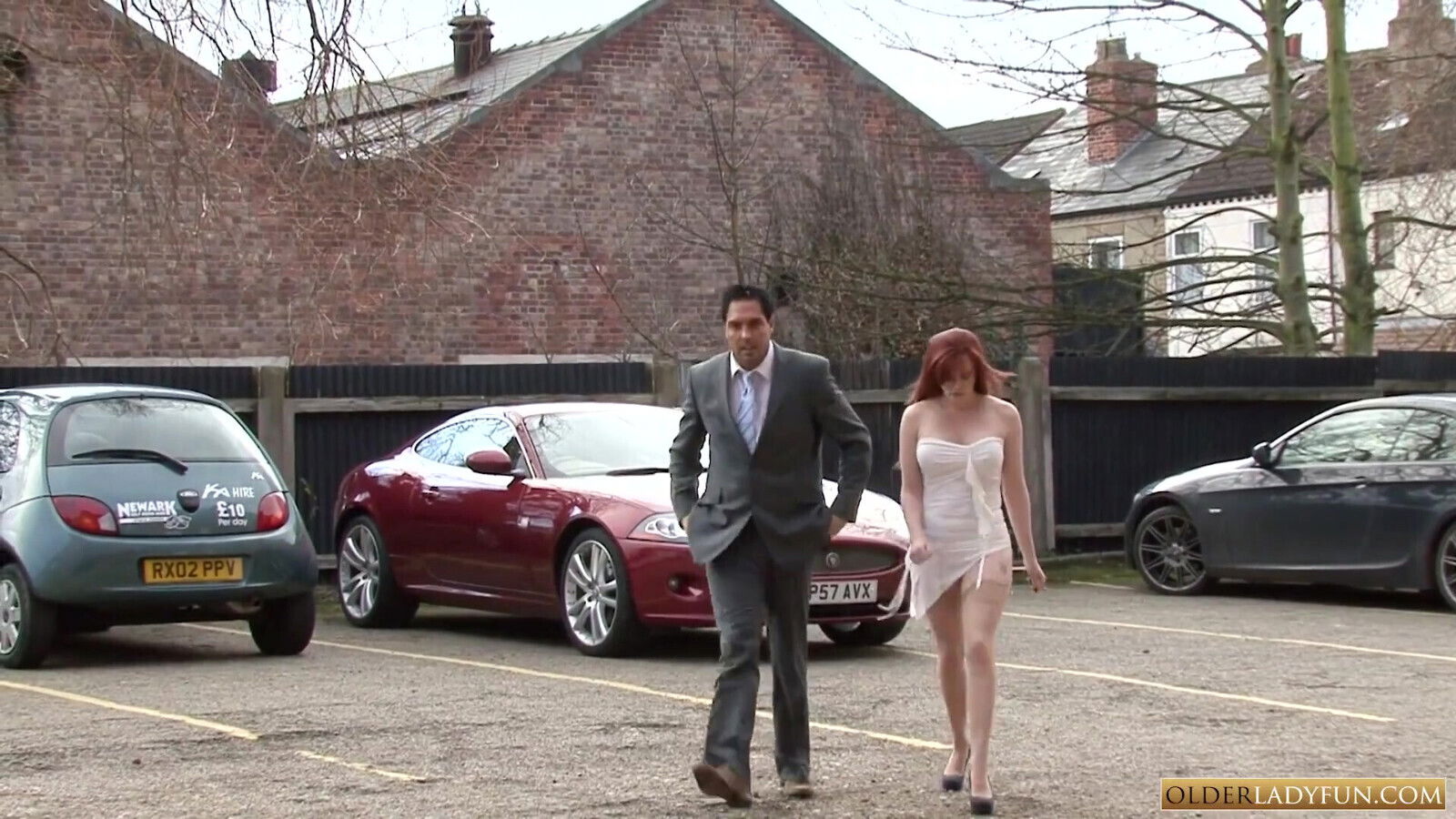 Lucky Gets Date with Busty British MILF Holly Kiss