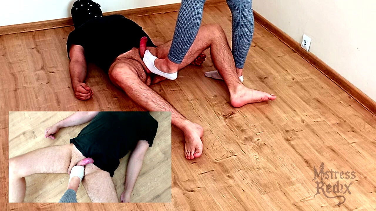 Mistress Redix Hard Ballbusting Sensory deprivation mask! PREVIEW