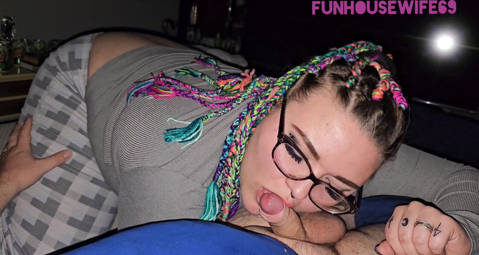 mother's feed your cumm