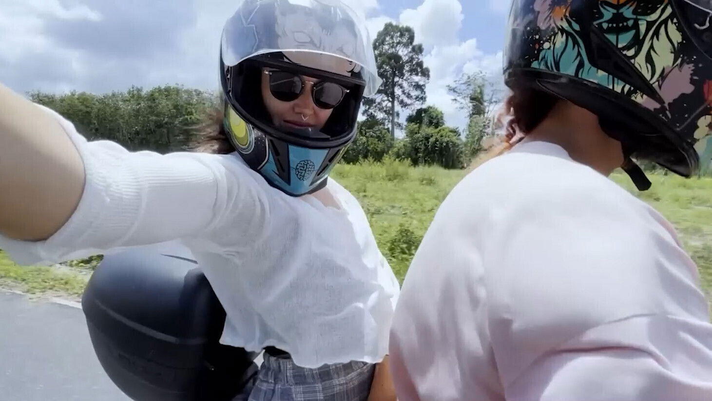 David Kelly sizzling game Strip Ball