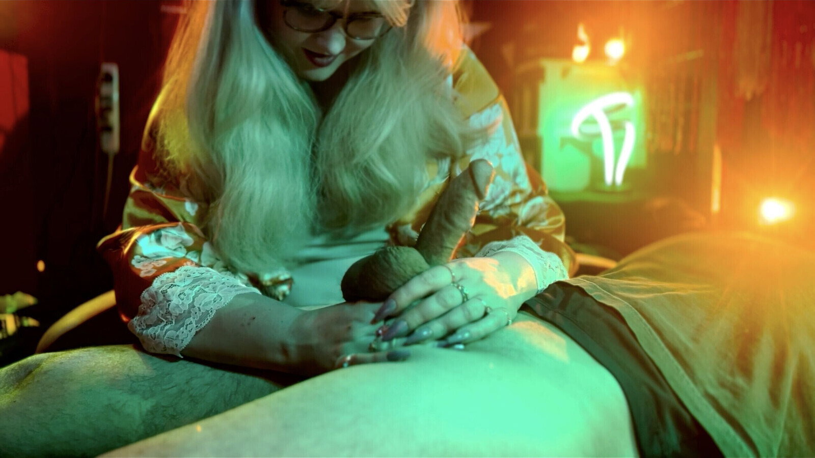 Gives Secret Handjob During Show Tell